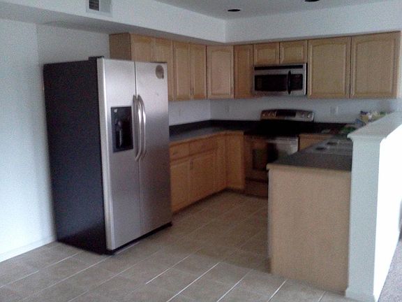 Kitchen with breakfast nook