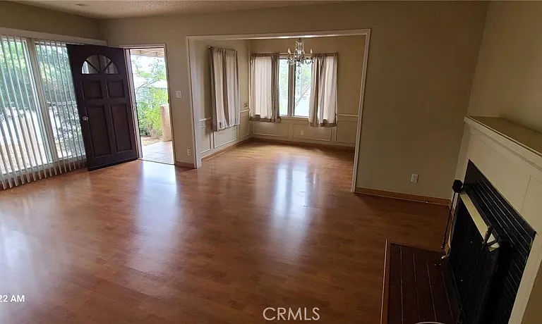 2403 N Lamer St — Photo 15