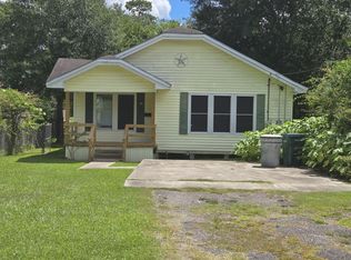 458 Belvedere Dr, Beaumont, TX 77706