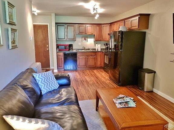 4th image of 851 W Beaver Creek Blvd #B4