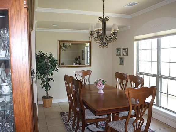 Formal Dinning Room
