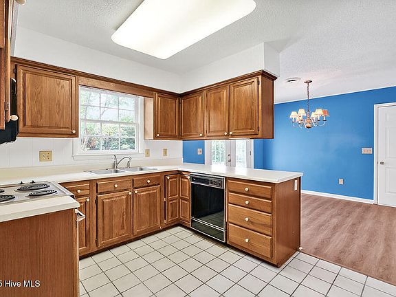 4th image of 321 Santa Ana Drive