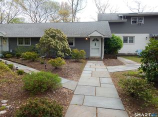 Stone Pit Hill, Essex, CT 06426