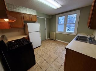 1002 Lowry Ave N #E, Minneapolis, MN 55412