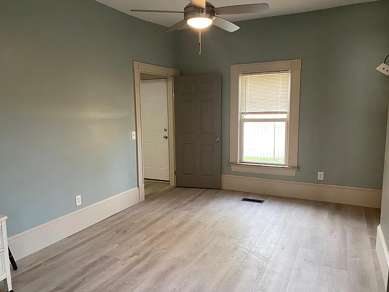 2137 California Ave — Photo 11