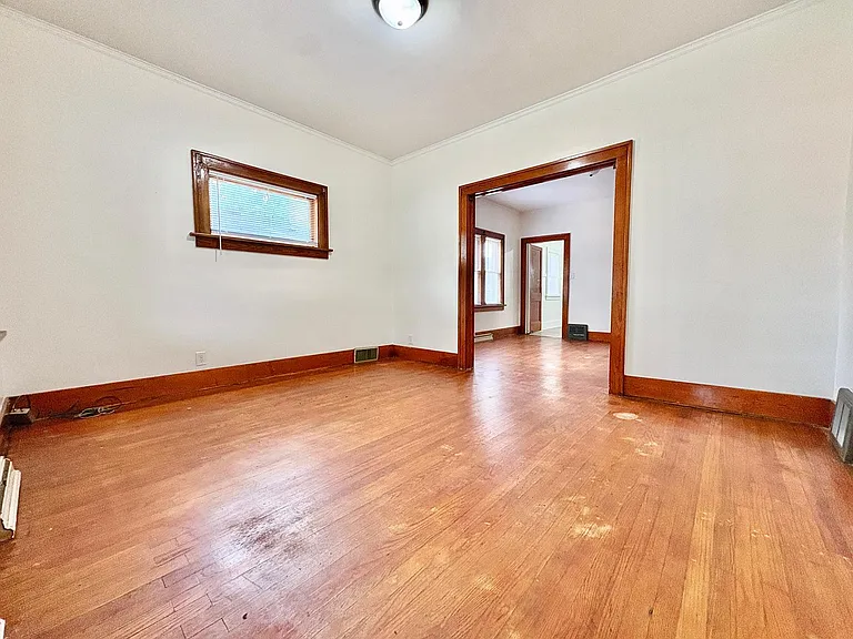 1833 Nash St — Photo 5