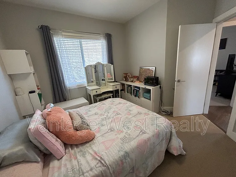 284A Upper Canyon Dr N — Photo 14