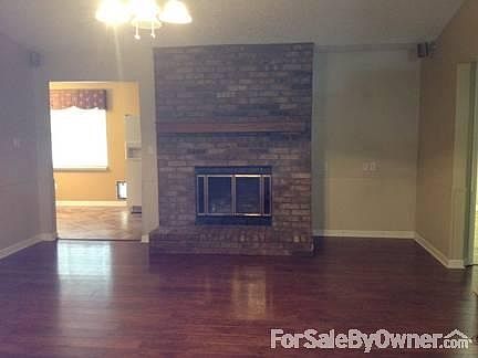 2nd image of 3140 Le Oaks Dr