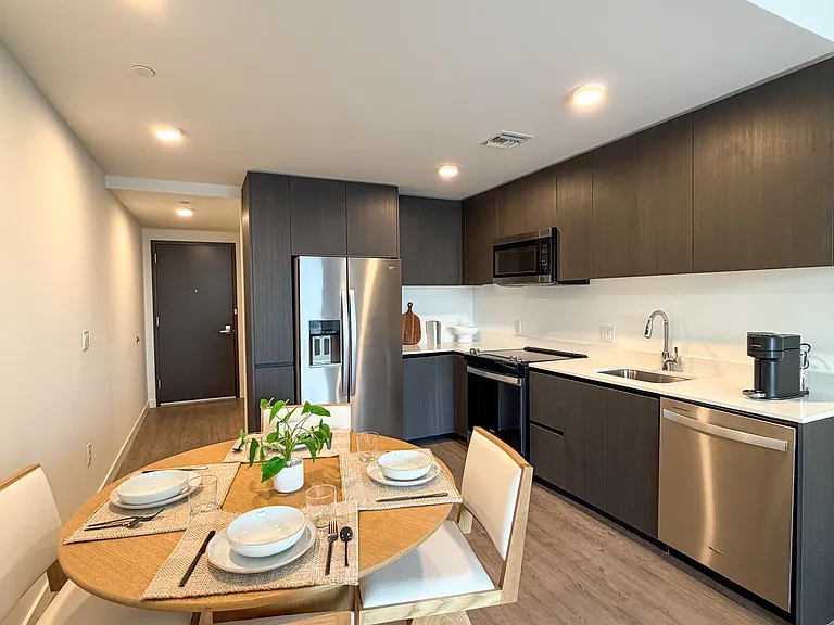 275 NE 18th St #1 — Photo 1
