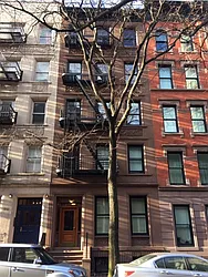 68 East 93rd Street in Carnegie Hill
