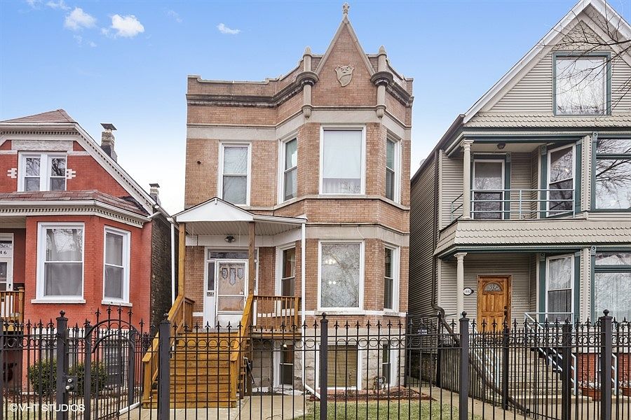 1st image of 3444 W Wrightwood Ave