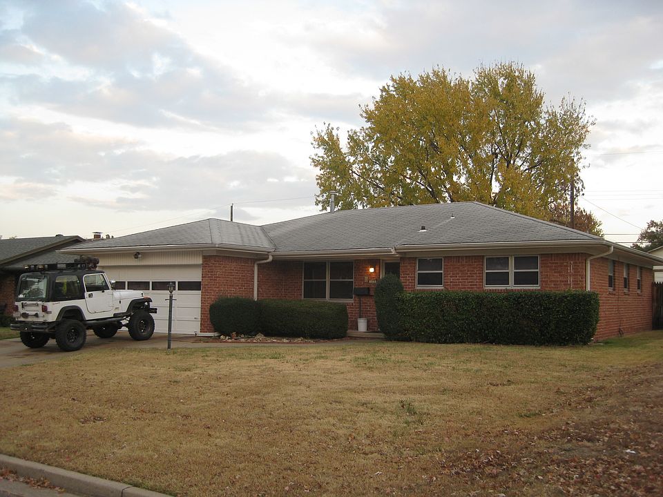 1st image of 337 S 119th Ave E