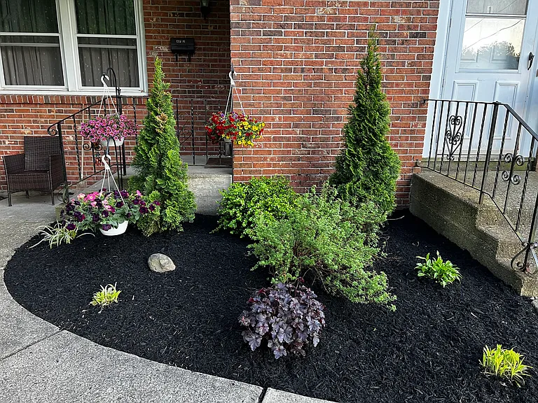 99 Sunshine Dr — Photo 1
