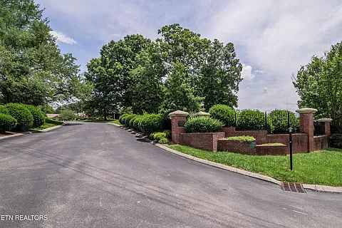 3rd image of 760 Sterchi Park Way