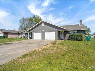 2008 Ashlee Dr, Springdale, AR 72764