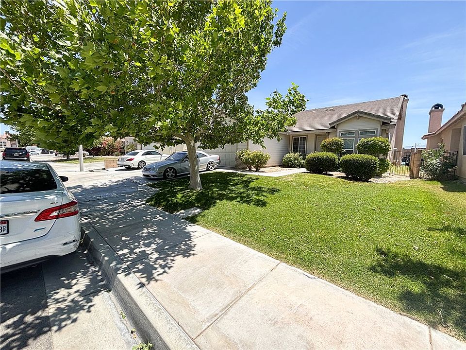 1st image of 4042 W Avenue J #9