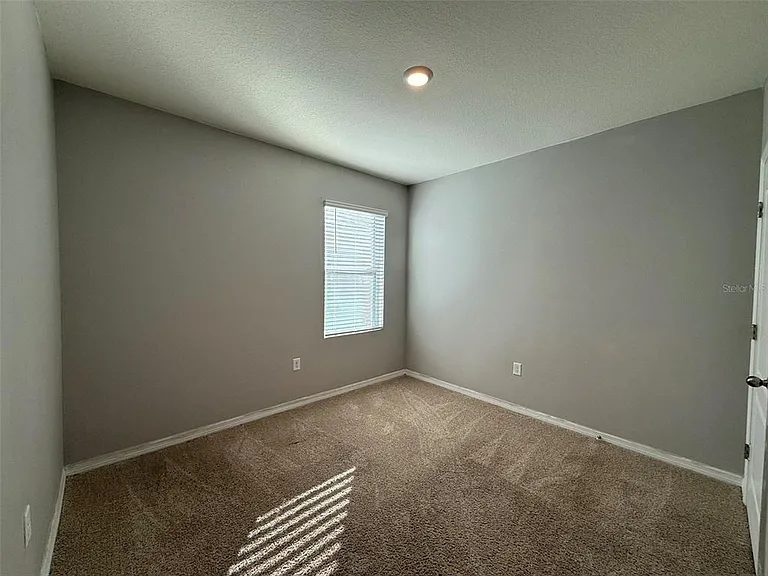 313 Sofia Ln — Photo 21