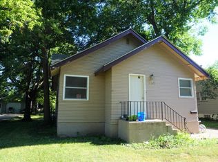830 10th St SW, Huron, SD 57350