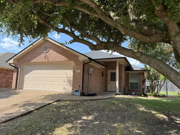 637 Tulane Dr, Waxahachie, TX 75165