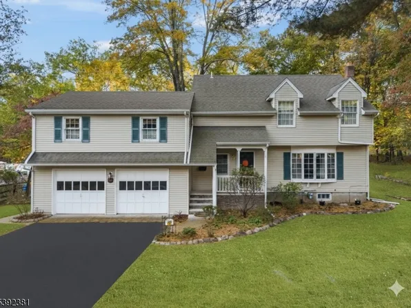 50 Snyder Ave, Ramsey Boro, NJ 07446