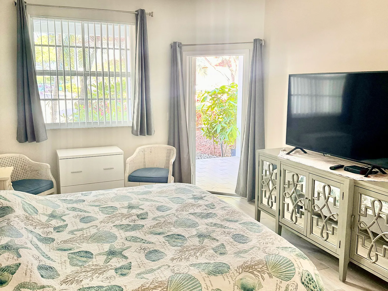 1 bed, 980 sqft, $4,800 — Photo 4