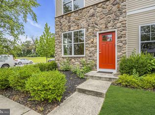 1 Rowand Way E, Clementon, NJ 08021