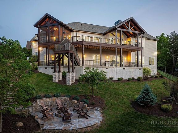 4th image of 1506 High Valley Way