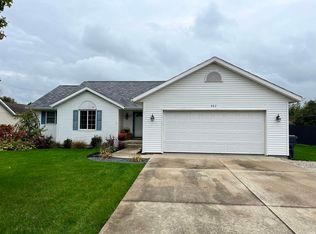 402 S Maryland St, Parker City, IN 47368