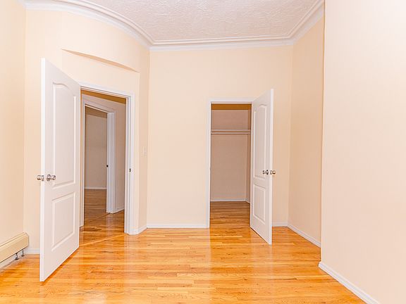 4th image of 343A Tompkins Ave #3B