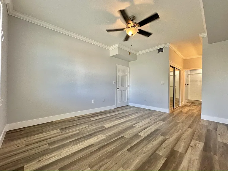 27 Royal Palm Way #406 — Photo 25