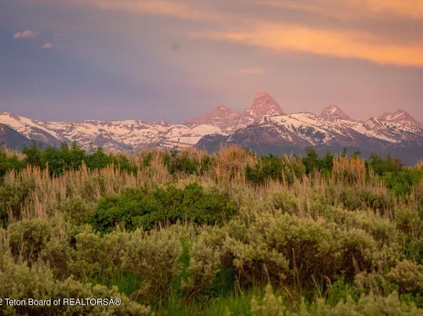 9578 Buck Town Blvd, Tetonia, ID 83452