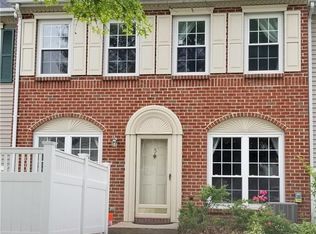 5 Bristol Dr, North Brunswick, NJ