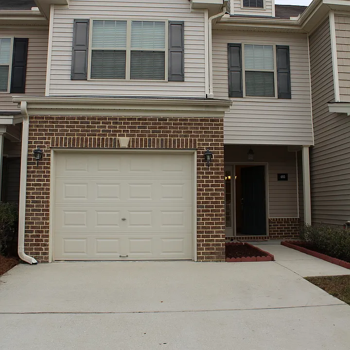 485 Canyon Oak Loop