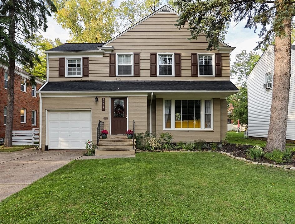 1st image of 19425 Chagrin Blvd