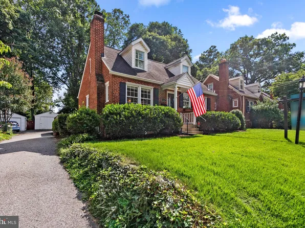 109 Eastmoor Dr, Silver Spring, MD 20901