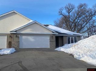 104 Quail Path, Mankato, MN 56001