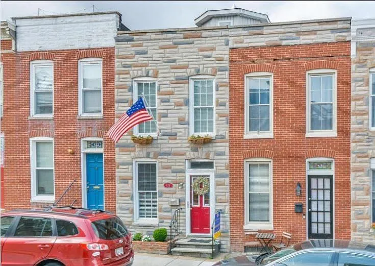 424 E Clement Street — Photo 4