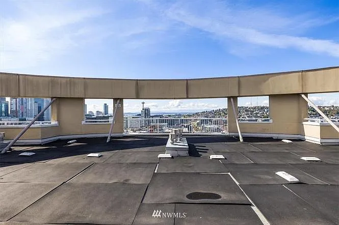530 Melrose Ave E #103 — Photo 14