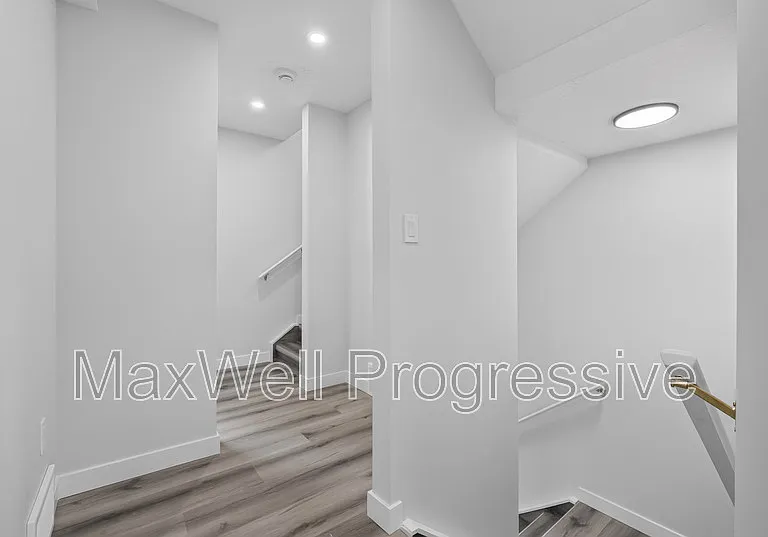 10821 112th St NW #1 — Photo 14