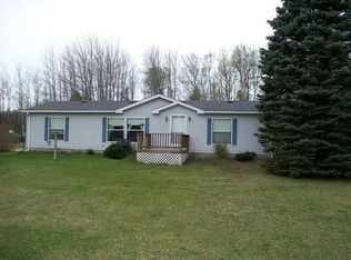 2334 Riggsville Rd, Cheboygan, MI 49721
