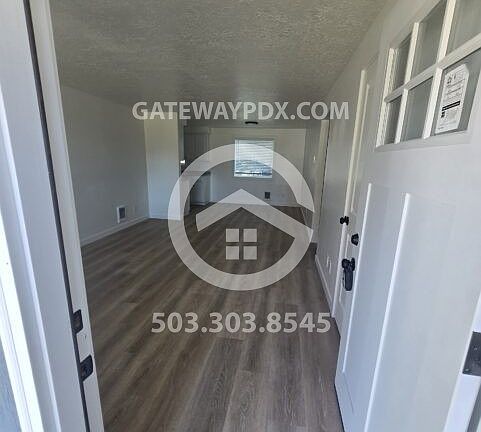 2nd image of 4140 Gary St NE