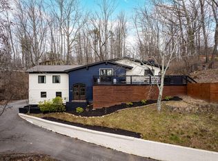 1125 Glamis Cir, Signal Mountain, TN 37377