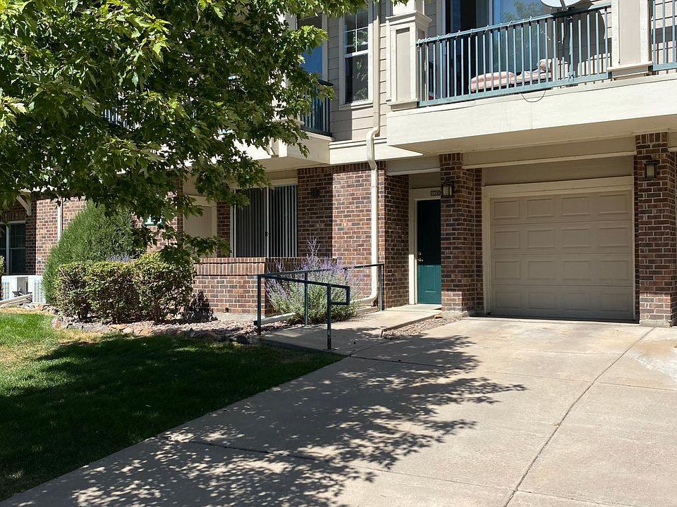 Entryway, driveway, and garage