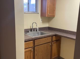 114B McLaughlin Rd, Coraopolis, PA 15108