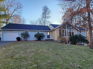 303 Huckins Neck Rd, Centerville, MA 02632