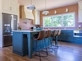 557 Bristol Ferry Rd #B — Photo 2