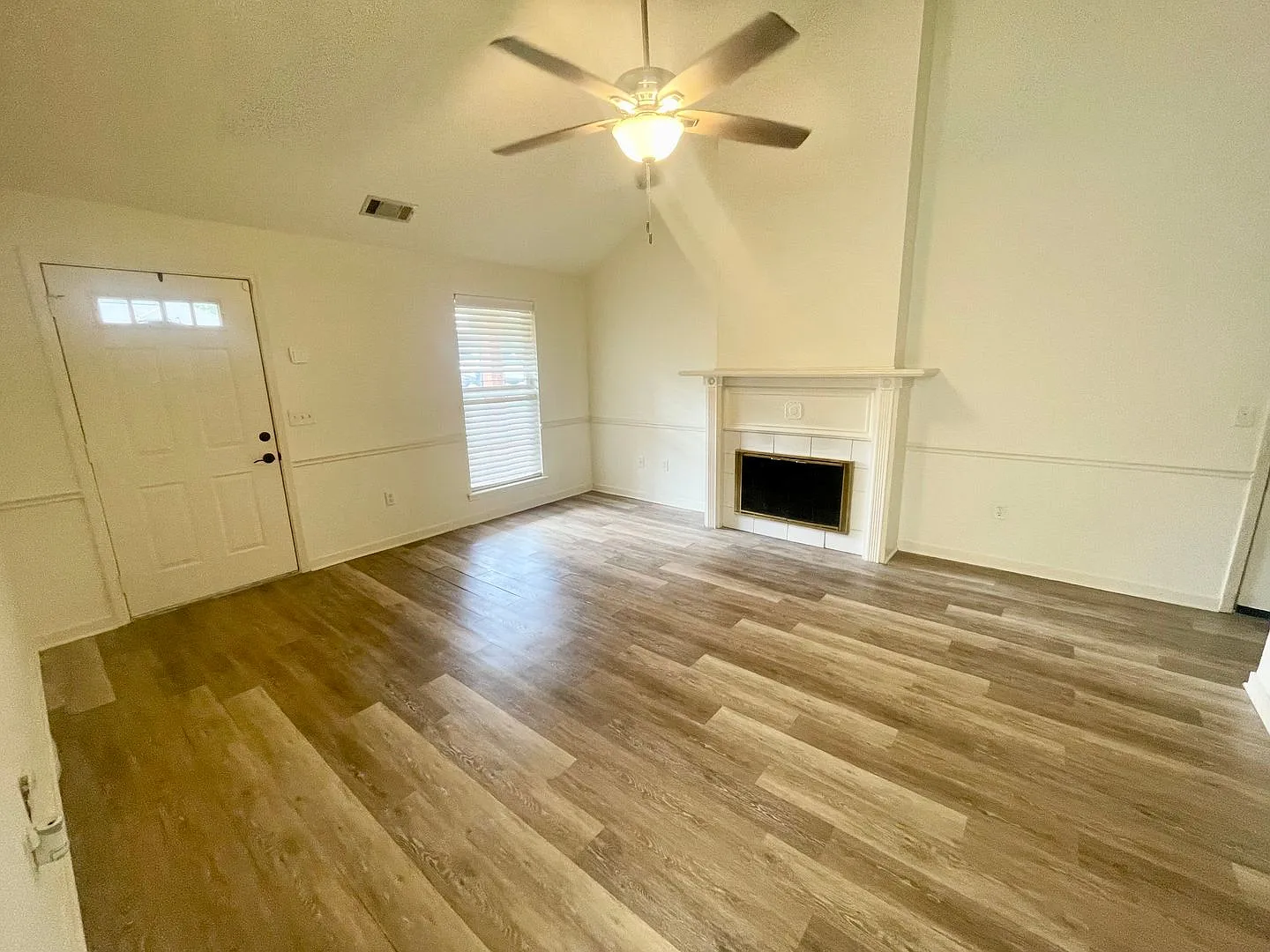 3/2 For Rent in Pearl!! — Photo 3