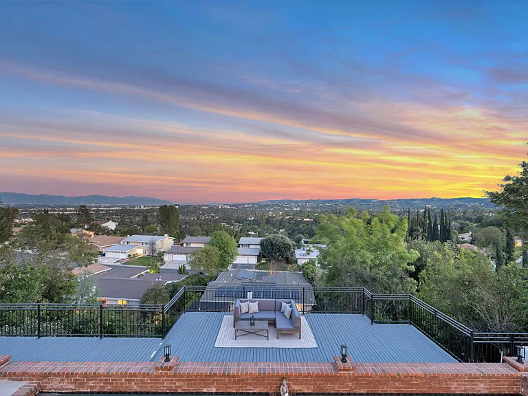 5952 Woodland View Dr — Photo 17