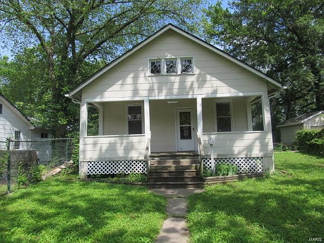 1st image of 2846 Lyndhurst Ave