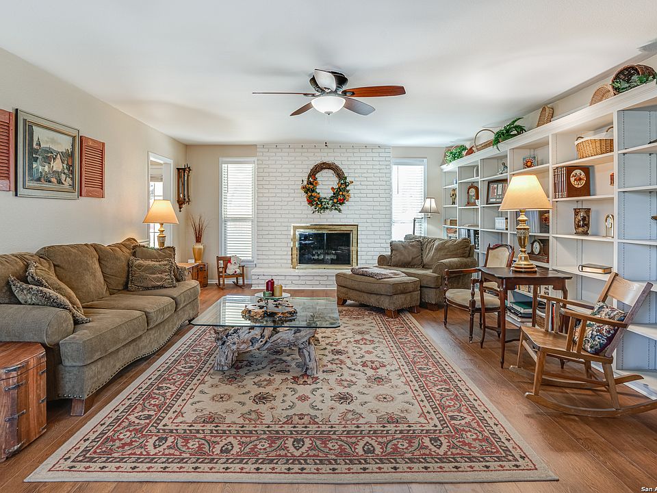 1st image of 2110 Rest Haven Dr